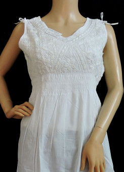 ISHIEQA's White-E Sleeveless Cotton Chikankari Top - SF0201A