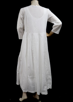 ISHIEQA's White Cotton A-Line Chikankari Kurti - KL0729D
