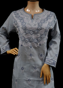 ISHIEQA’s Grey Cotton Chikankari Kurti – MV0101E