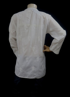 ISHIEQA's White Cotton Chikankari Top - DC0116B