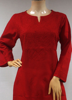 ISHIEQA’s Red Cotton Chikankari Kurti – MV0101E