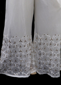 ISHIEQA's White Georgette Chikankari Plazzo - MV1108E