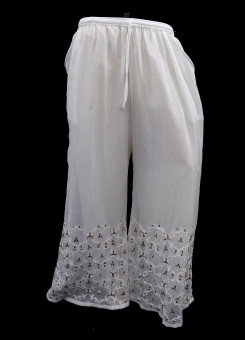 ISHIEQA's White Georgette Chikankari Plazzo - MV1108E