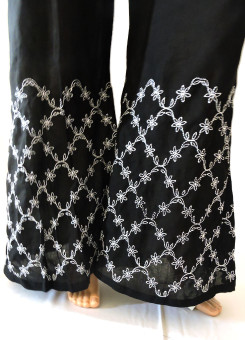 ISHIEQA's Black-White Cotton Chikankari Plazzo - DC0706B
