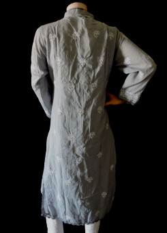 ISHIEQA's Grey Cotton Chikankari Kurti - MV0401D