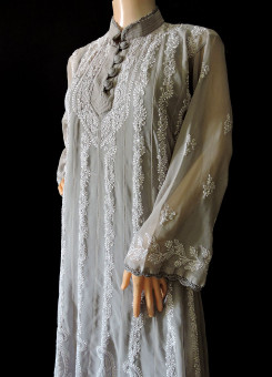 ISHIEQA's Grey Georgette kalidaar Kurti  - DC0123B