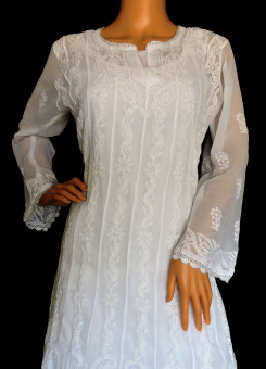 ISHIEQA's White Chikankari Georgette Anarkali Kurti - DC1203C