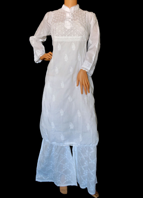 ISHIEQA's White Cotton Chikankari Kurti - MV0401D