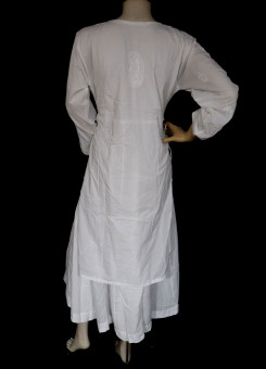 ISHIEQA's White Kalidaar Chikankari Cotton Kurti - MV1209D